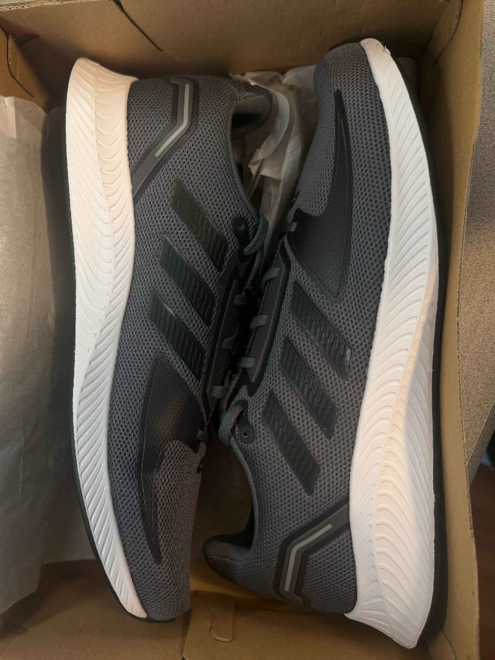 Adidas Runfalcon 2.0 – Men’s Size 10.5 – NEW w/ Box